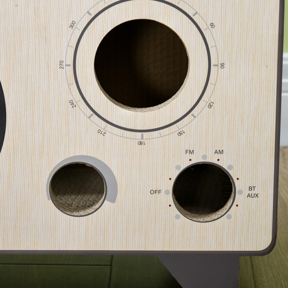Funny Cat Scratcher Radio Bed & Scratcher